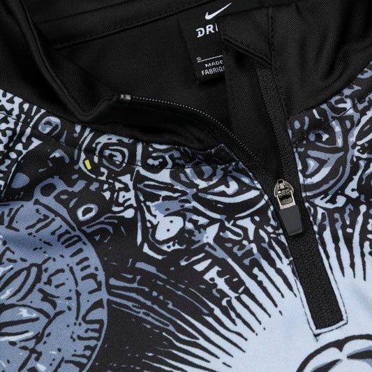 Special Edition Tracksuit Kit - Detail