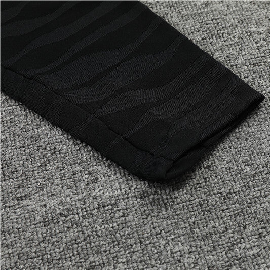 Special Edition Tracksuit Kit - Detail