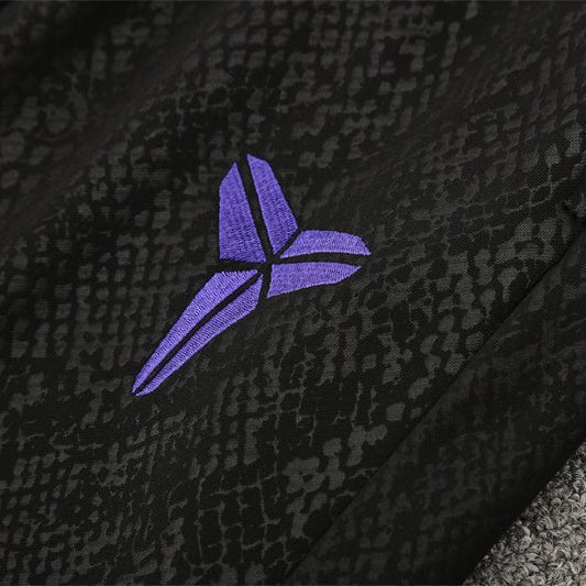 Special Edition Tracksuit Kit - Detail
