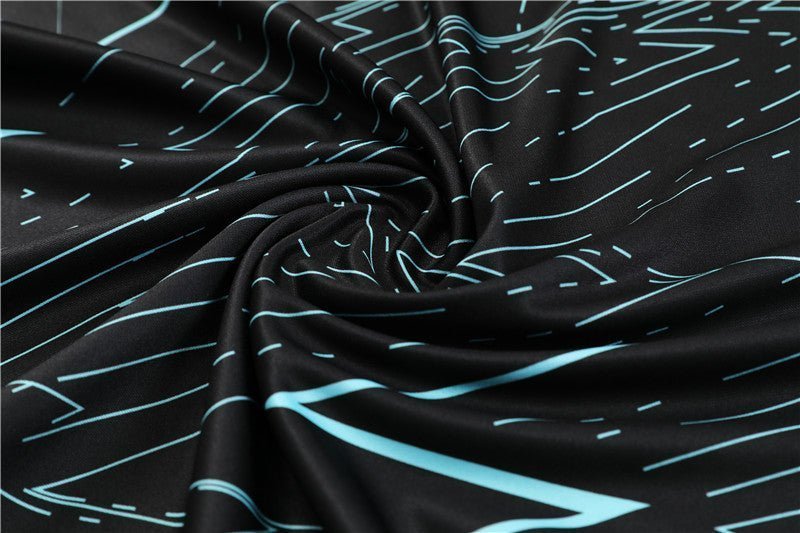 Special Edition Tracksuit Kit - Detail