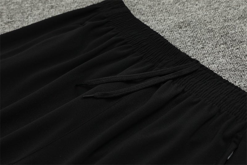 Special Edition Tracksuit Kit - Detail