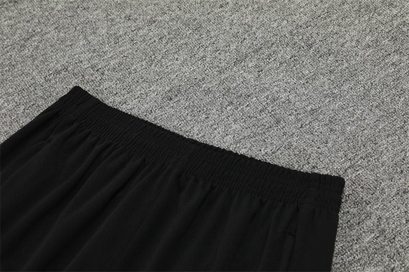 Special Edition Tracksuit Kit - Detail