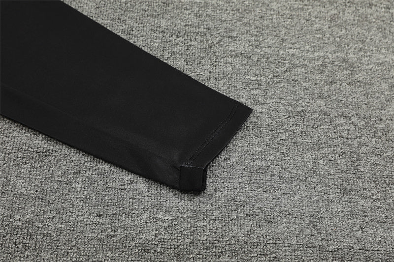 Special Edition Tracksuit Kit - Detail