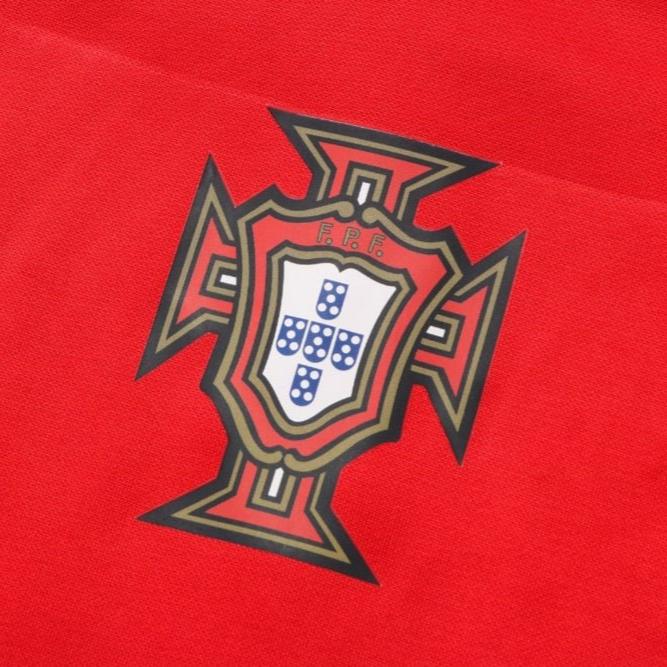 Tracksuit Kit - Detail