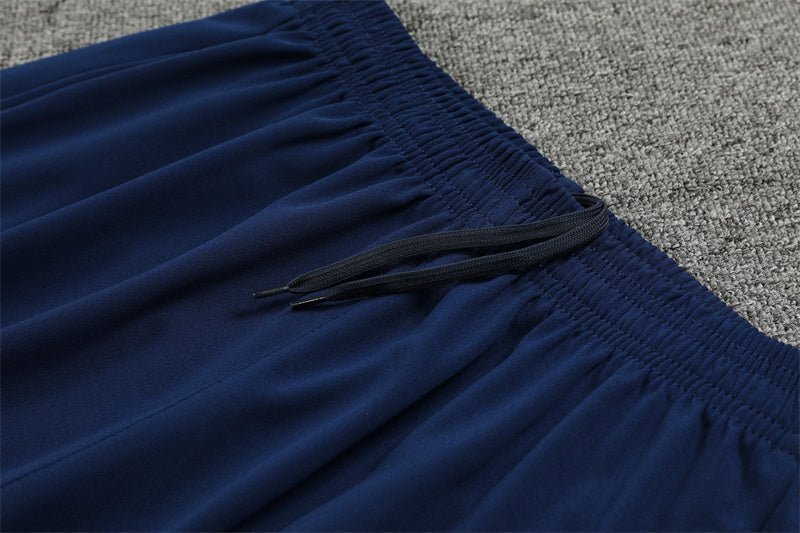 Special Edition Tracksuit Kit - Detail