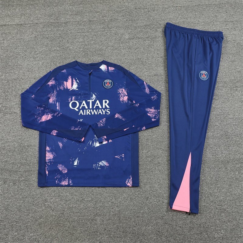Special Edition Tracksuit Kit - Detail