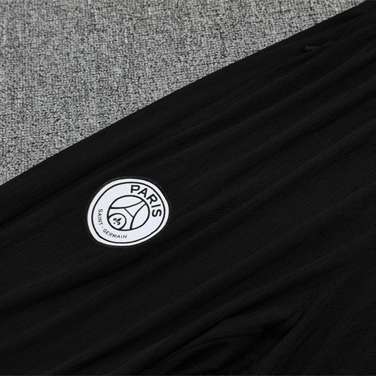Special Edition Tracksuit Kit - Detail