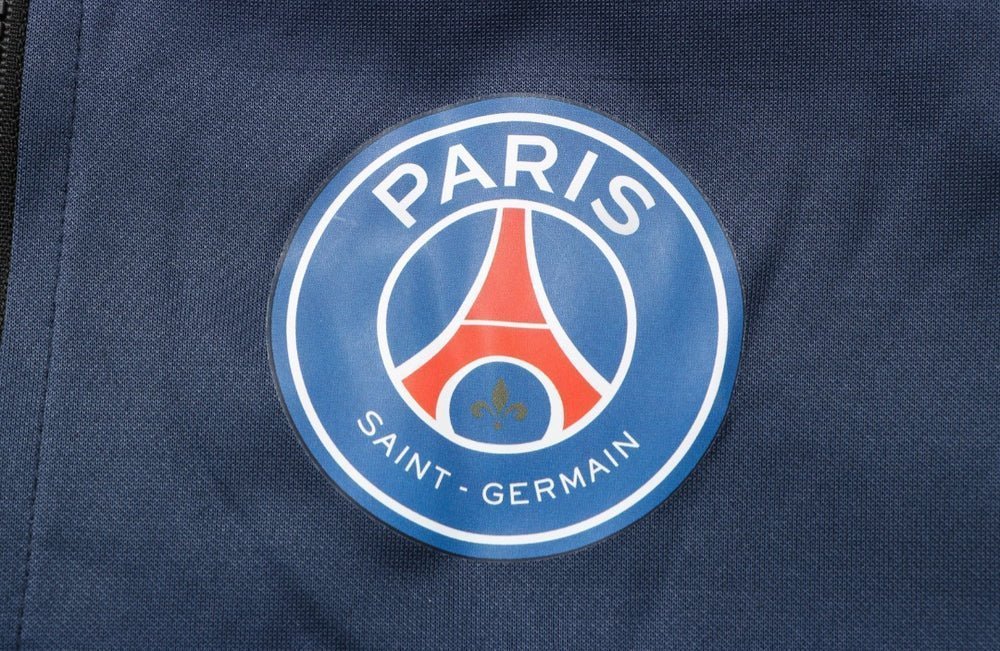 Tracksuit Kit - Detail