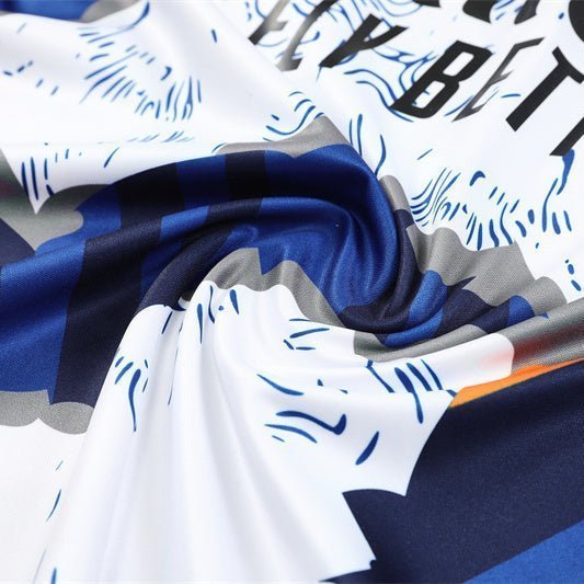 Special Edition Tracksuit Kit - Detail