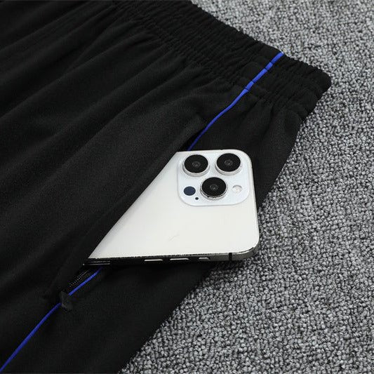 Special Edition Tracksuit Kit - Detail