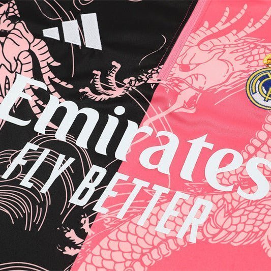 Special Edition Tracksuit Kit - Detail