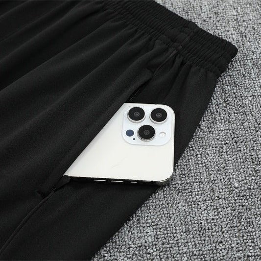 Special Edition Tracksuit Kit - Detail