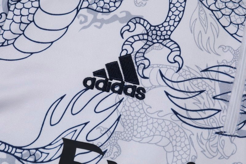 Special Edition Tracksuit Kit - Detail