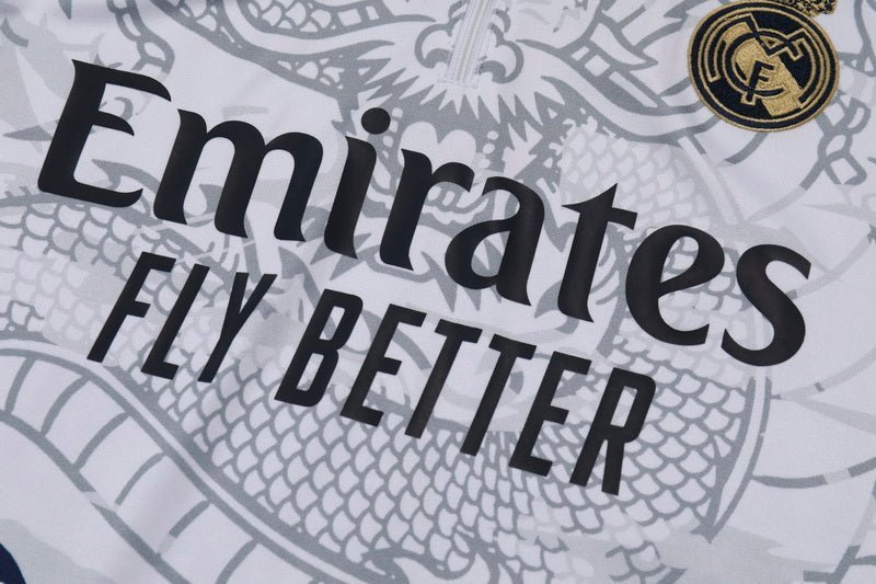 Special Edition Tracksuit Kit - Detail