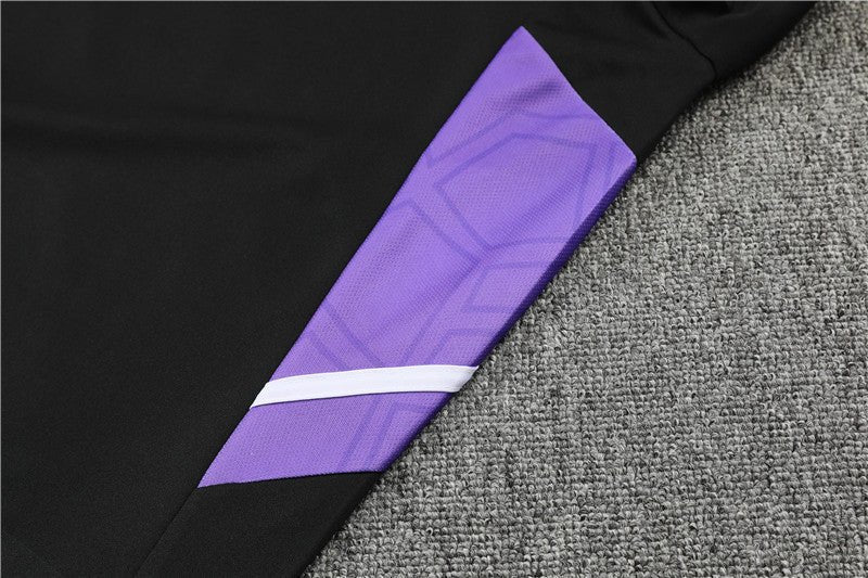 Special Edition Tracksuit Kit - Detail
