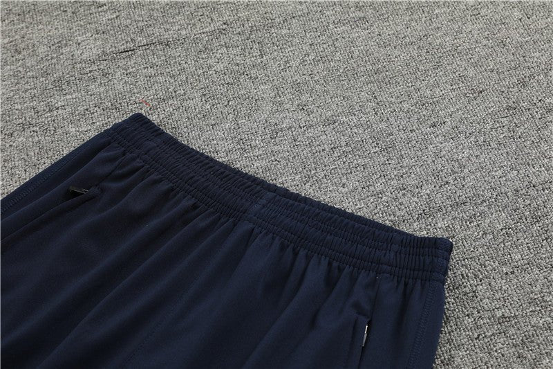 Special Edition Tracksuit Kit - Detail