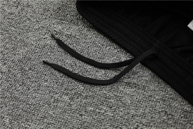 Special Edition Tracksuit Kit - Detail