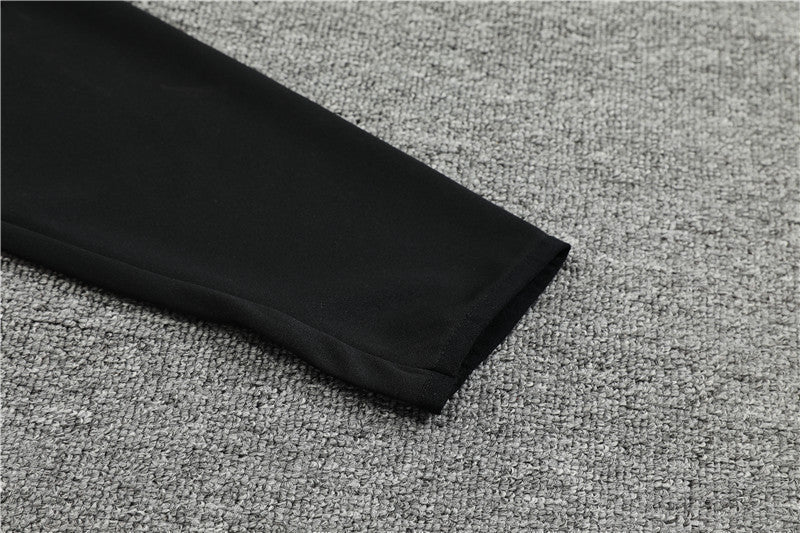 Special Edition Tracksuit Kit - Detail