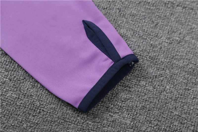 Special Edition Tracksuit Kit - Detail