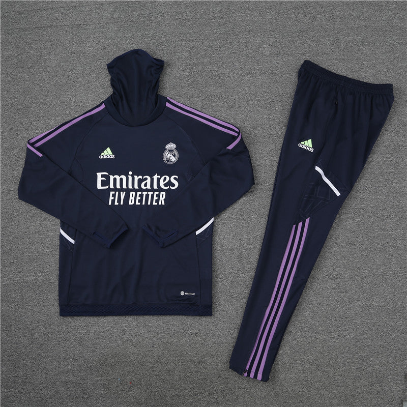 Special Edition Tracksuit Kit - Detail