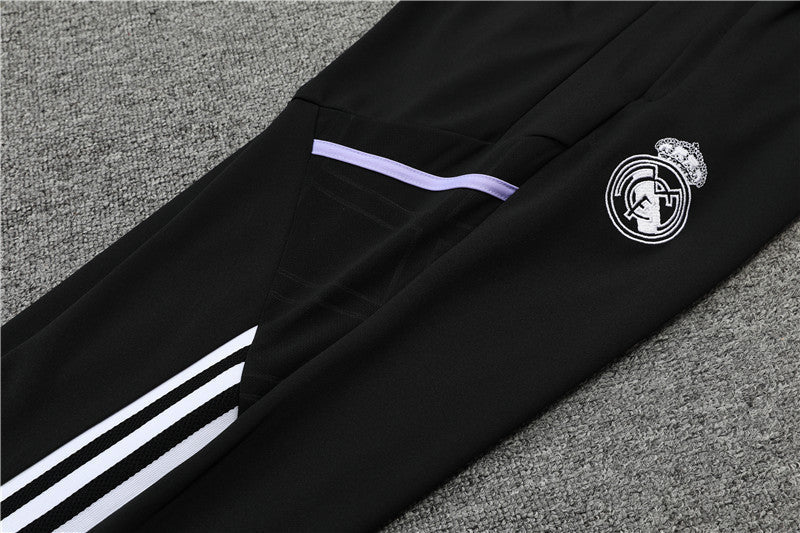Special Edition Tracksuit Kit - Detail