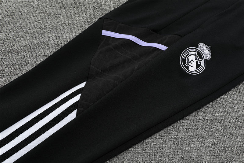 Special Edition Tracksuit Kit - Detail