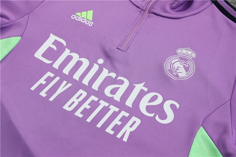 Special Edition Tracksuit Kit - Detail