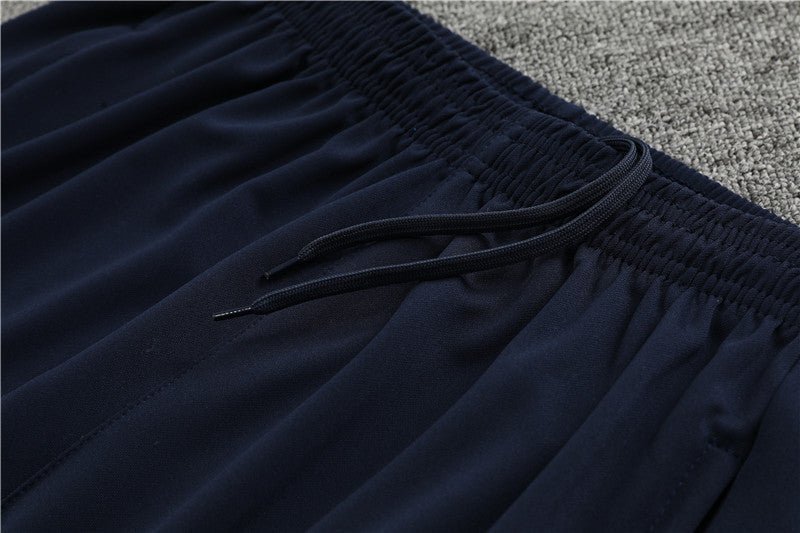 Special Edition Tracksuit Kit - Detail