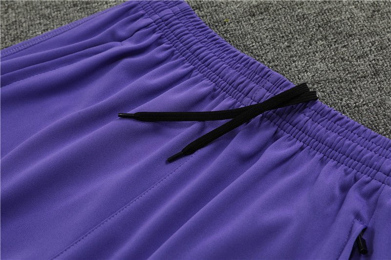 Special Edition Tracksuit Kit - Detail