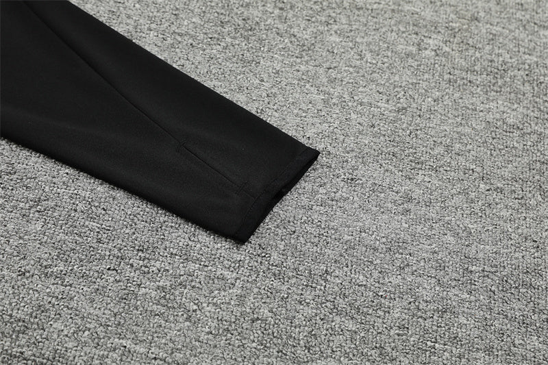 Special Edition Tracksuit Kit - Detail