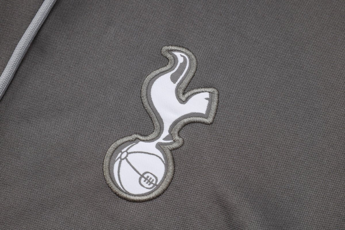 Tracksuit Kit - Detail