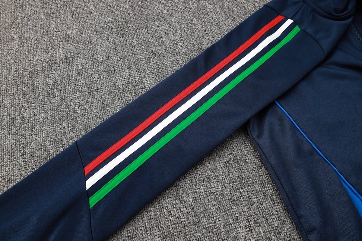 2024 Tracksuit Kit - Detail