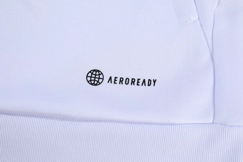 Special Edition Tracksuit Kit - Detail