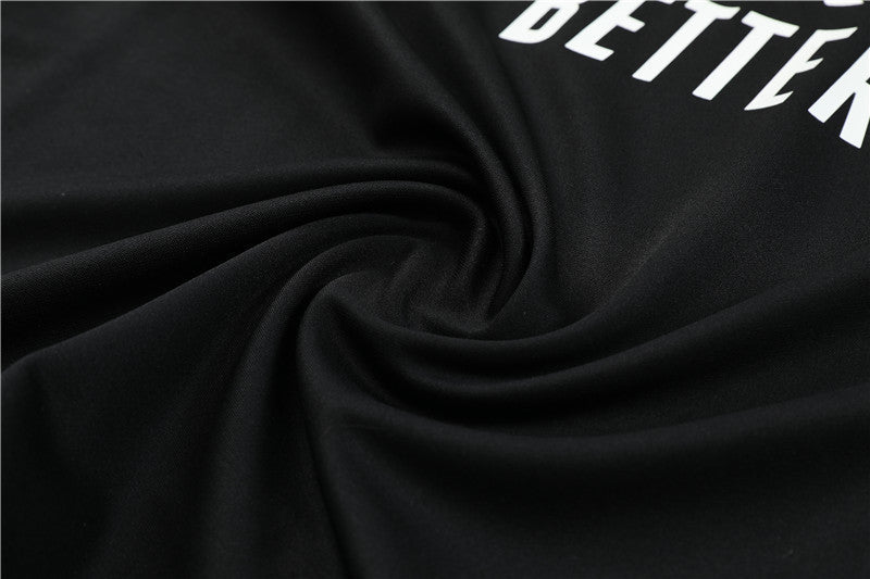 Special Edition Tracksuit Kit - Detail