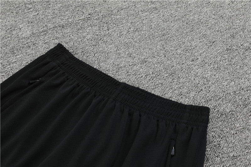 Special Edition Tracksuit Kit - Detail