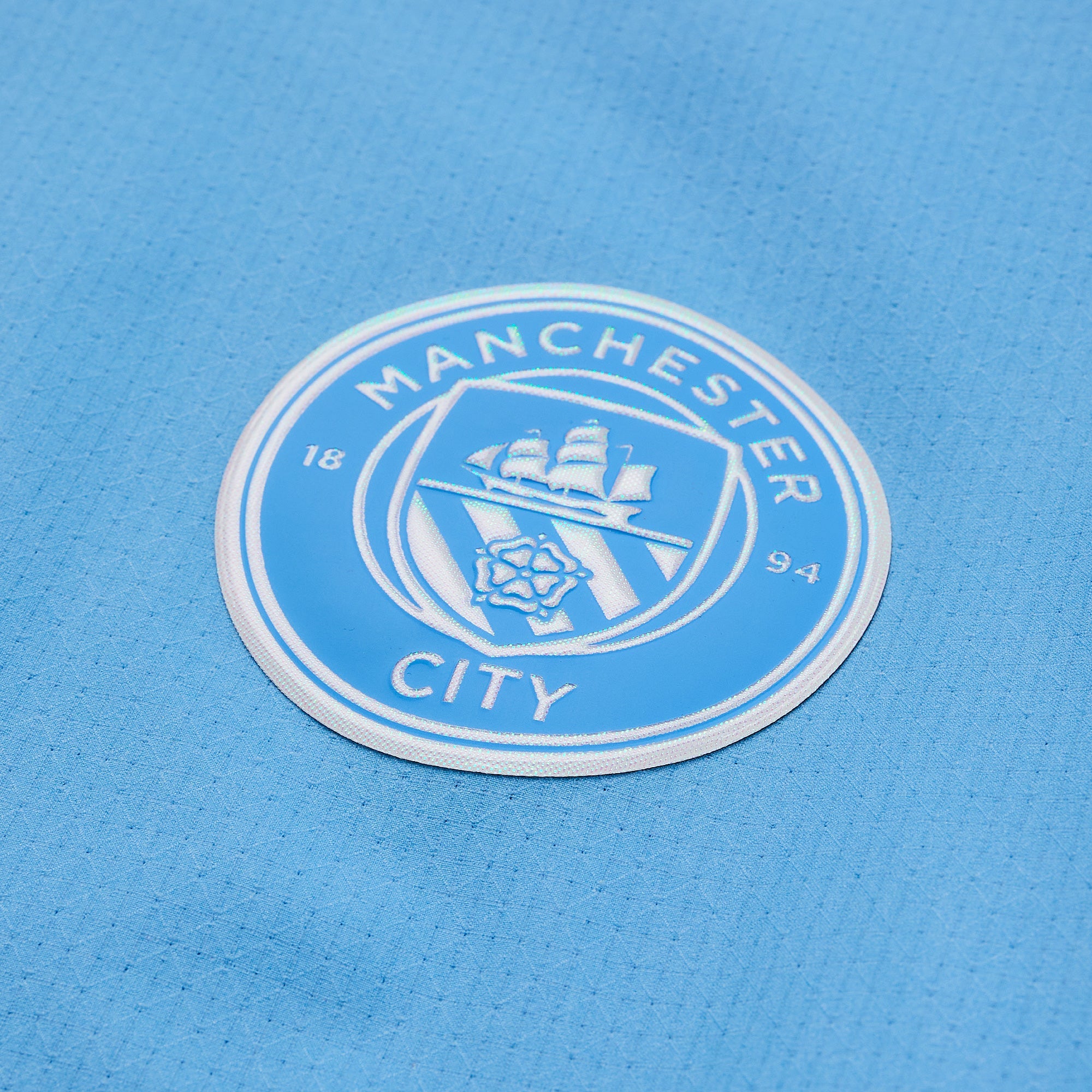 Home 26/27 Player Edition Shirt - Club Crest