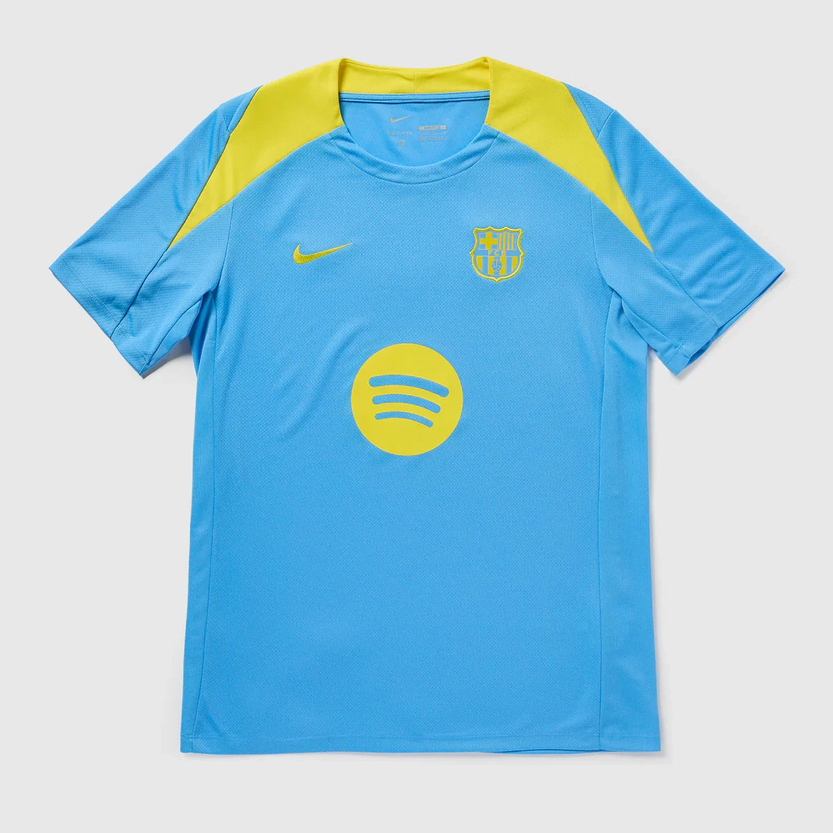 Training 3 25/26 Men's Shirt - Close-up