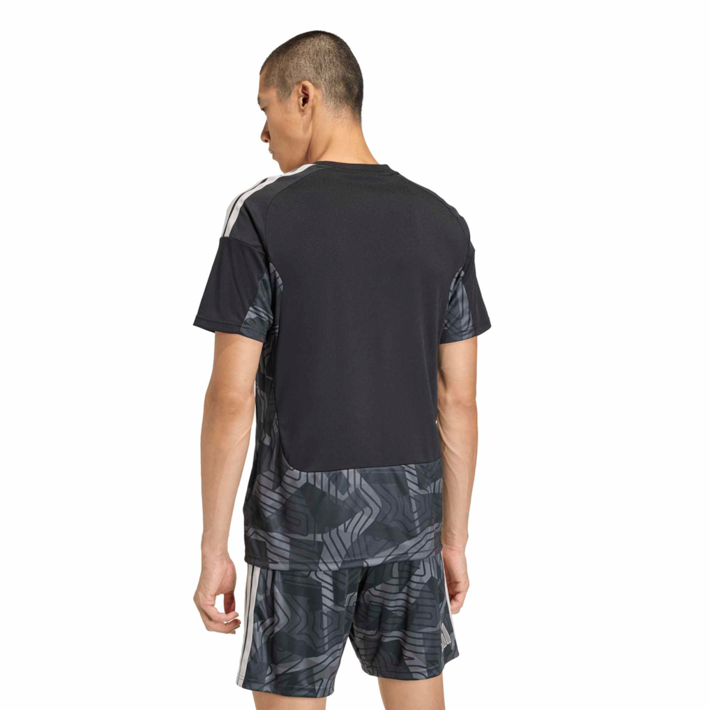 Goalkeeper 26/27 Shirt - Back On Model