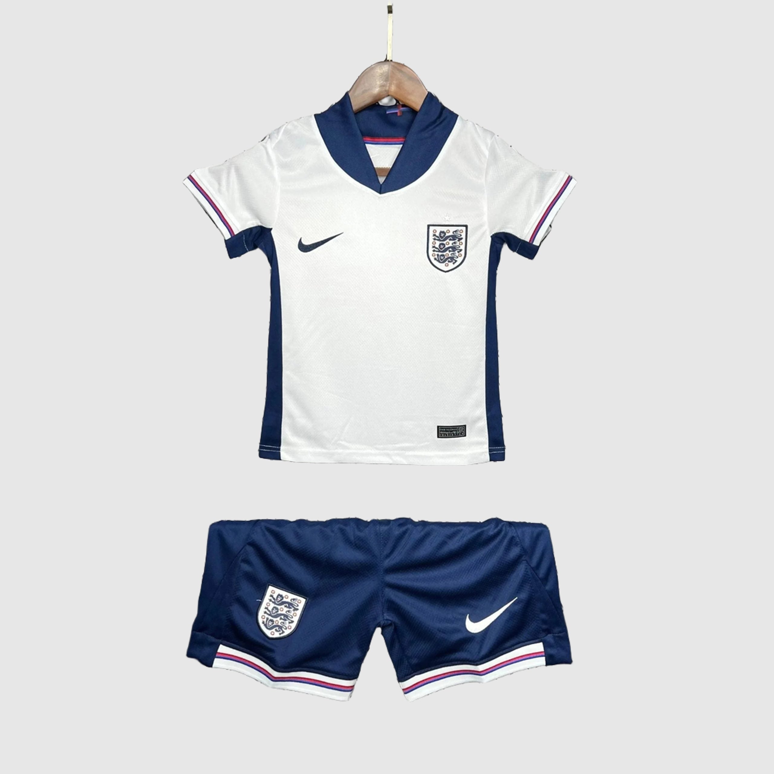 England 24/25 Home Kids Shirt - View 4