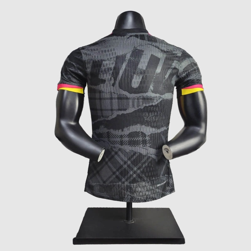 24/25 Away Player Shirt - View 2